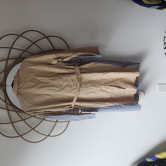 Forever 21 colorblock trench coat/ jacket NWT - Picture 2 of 3